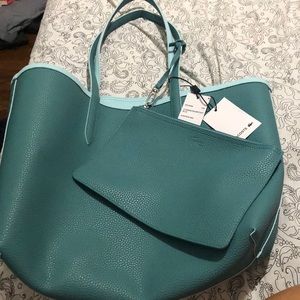 Lacoste Women's Anna Reversible Bicolour Tote Bag